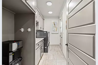 8501 Kingsley Circle, Granbury, TX 76049 - Photo 29