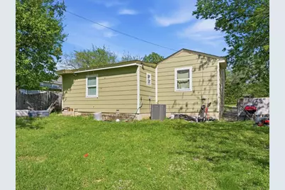 1801 Lawther Drive, River Oaks, TX 76114 - Photo 17