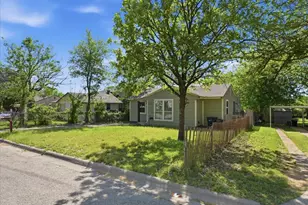 1801 Lawther Dr, River Oaks, TX 76114 - Photo 3