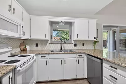 1905 Jasmine Street, Denton, TX 76205 - Photo 17