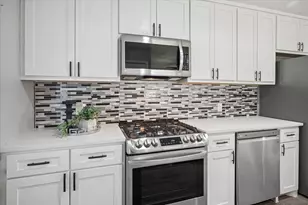 2717 El Tivoli Dr, Dallas, TX 75211 - Photo 9