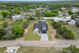 2211 Woodcrest Trail, Granbury, TX 76048 - Photo 19