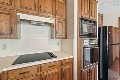 716 Sugar Tree Court, Bedford, TX 76021 - Photo 9