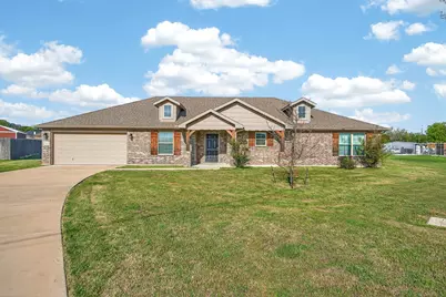 3905 Chippewa Court, Granbury, TX 76048 - Photo 1
