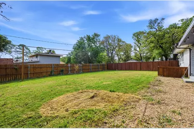 1915 Milam Street, Fort Worth, TX 76112 - Photo 33