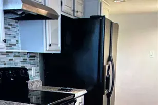 3115 Royal Gable Dr, Dallas, TX 75229 - Photo 3