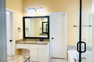 1410 Oxford Dr, Mansfield, TX 76063 - Photo 11