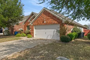 4114 Lee Hutson Dr, Sachse, TX 75048 - Photo 5