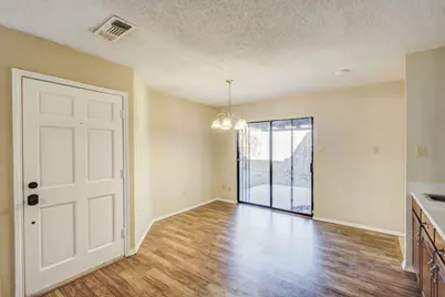 1413 Palmnold Circle E, Fort Worth, TX 76120 - Photo 7