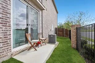 6201 Queen's Path, North Richland Hills, TX 76180 - Photo 23