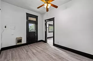 741 N Anglin St, Cleburne, TX 76033 - Photo 13