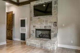 19069 Lakeview Ct, Whitney, TX 76692 - Photo 15