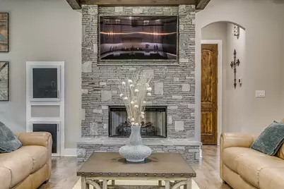 19069 Lakeview Court, Whitney, TX 76692 - Photo 13
