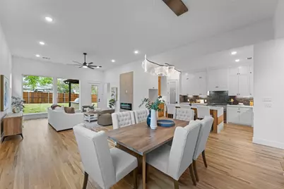 2619 Emmett Street, Dallas, TX 75211 - Photo 17