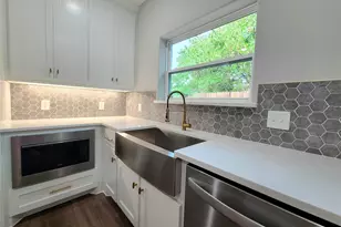 114 W Morton St, Denison, TX 75021 - Photo 7