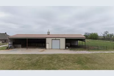13435 Jackson Road, Krum, TX 76249 - Photo 33
