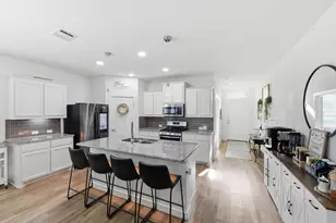 7645 Spring Dr, Watauga, TX 76148 - Photo 11