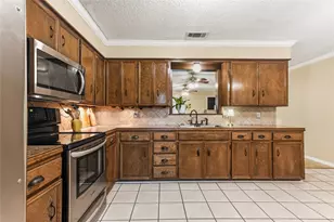 2922 Layne Dr, Denison, TX 75020 - Photo 11