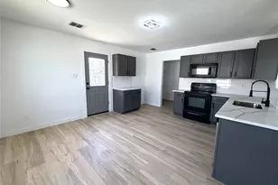 2621 Shorecrest Dr, Little Elm, TX 75068 - Photo 5