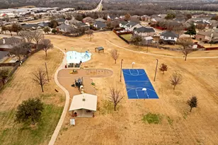 317 Benton Dr, Roanoke, TX 76262 - Photo 37