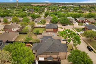 317 Benton Dr, Roanoke, TX 76262 - Photo 29