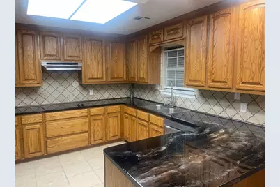 201 Chaparral Drive, Hillsboro, TX 76645 - Photo 11