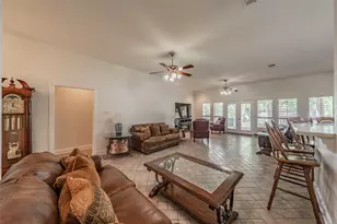 393 Co Rd 4874, Newark, TX 76071 - Photo 11