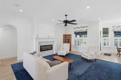 6609 Westover Drive, Granbury, TX 76049 - Photo 9