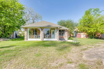 108 S Douglas Street, Covington, TX 76636 - Photo 37