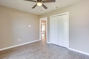108 S Douglas St, Covington, TX 76636 - Photo 27