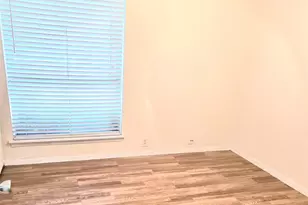 11805 Leisure Dr, Dallas, TX 75243 - Photo 7