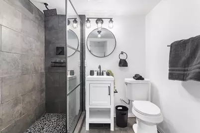 2635 Carpenter Avenue, Dallas, TX 75215 - Photo 13