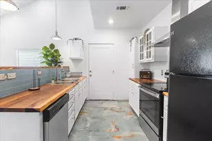 2635 Carpenter Ave, Dallas, TX 75215 - Photo 7