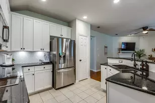 11013 Latimer Dr, Frisco, TX 75033 - Photo 11