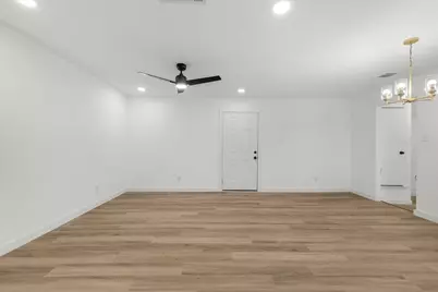 6415 Cinnamon Oaks Drive, Dallas, TX 75241 - Photo 9