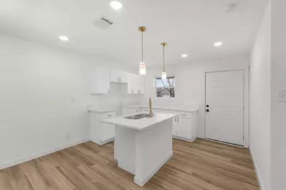 6415 Cinnamon Oaks Drive, Dallas, TX 75241 - Photo 7