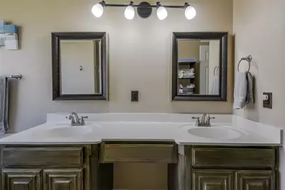 2712 Ferncrest Trail, Mansfield, TX 76063 - Photo 17