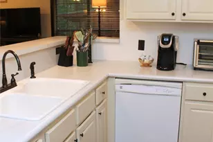 61 Hunters Creek Dr, Huntsville, TX 77340 - Photo 7