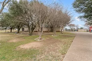 1840 Val Verde Rd, McGregor, TX 76657 - Photo 29