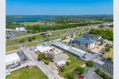 605 Calinco Drive, Granbury, TX 76048 - Photo 5