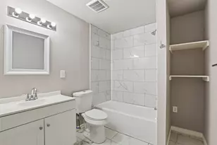 3201 McCart Ave, Fort Worth, TX 76110 - Photo 21