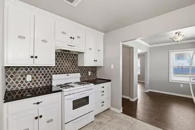 3201 McCart Avenue, Fort Worth, TX 76110 - Photo 11