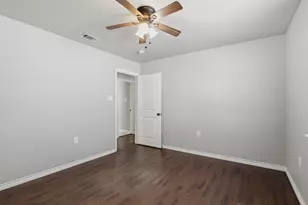 3201 McCart Ave, Fort Worth, TX 76110 - Photo 25