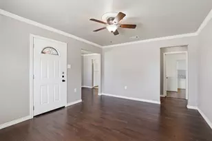 3201 McCart Ave, Fort Worth, TX 76110 - Photo 7