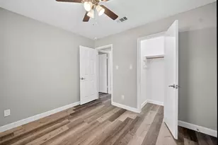 809 Michelle Dr, Everman, TX 76140 - Photo 17