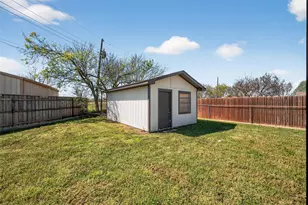 809 Michelle Dr, Everman, TX 76140 - Photo 19