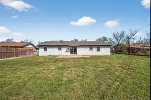 809 Michelle Dr, Everman, TX 76140 - Photo 21