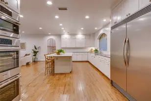 1033 Cedar Hill Ave, Dallas, TX 75208 - Photo 13