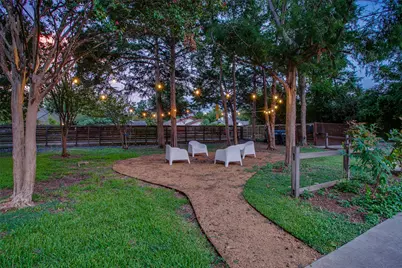 1033 Cedar Hill Avenue, Dallas, TX 75208 - Photo 29