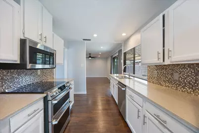 6314 Glenmoor Drive, Garland, TX 75043 - Photo 13